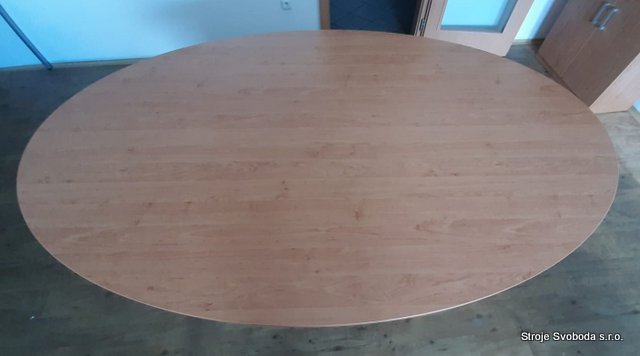 Deska ke stolu 220x140x2,5 cm (Deska ke stolu 220 x 140 cm. Tloušťka 25 mm..jpg)